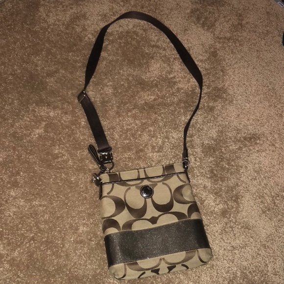 Coach Handbags - COACH CROSSBODY